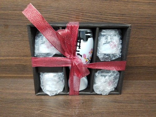 Sake set still in - in, original
