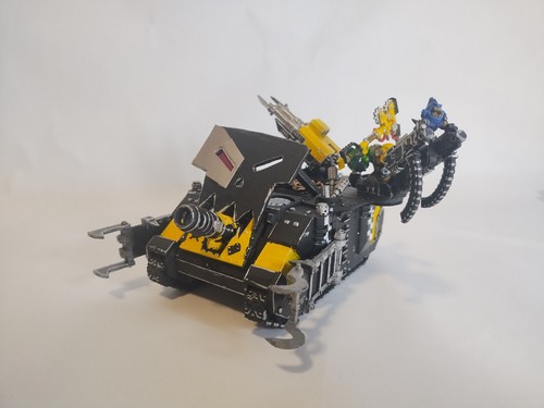 Warhammer 40k ork trukk - trukk, space