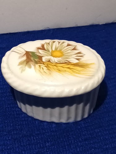 Guillen vintage porcelain