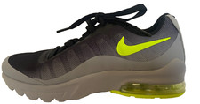 Nike Air Max Invigor Print