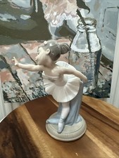 Nao Ballerina Figurine Classy, Stylish, Pastel Colours. Broken Finger