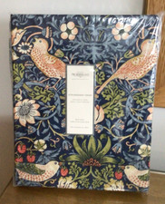 MORRIS & C° WILLIAM MORRIS STRAWBERRY THIEF CURTAINS - INDIGO - 117cm x 137cm