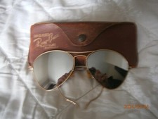 RARE EARLY VINTAGE RAY BAN SUNGLASSES 1/10 12K G.F FRAMES BELIEVED 1940s OR 50s