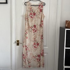 Cream floral AMARANTO dress