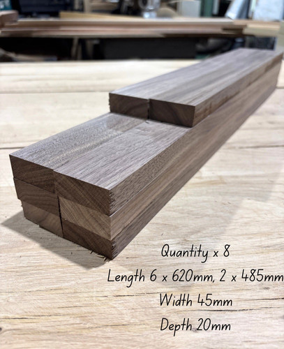 Planed walnut offcuts - walnut, –
