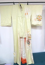 Vintage Japanese mint green 100% silk long kimono stunning woven pattern