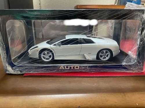 Auto art lamborghini model - auto,