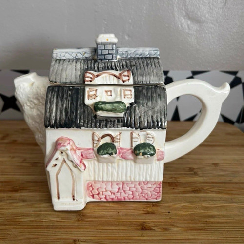 Whimsy house cottage - house, novelty