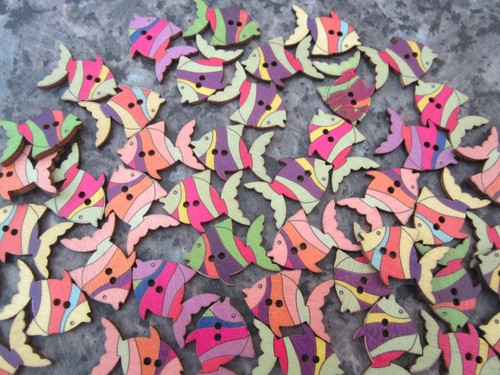 Buttons colourful fish - -,