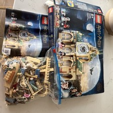 LEGO Harry Potter: Hogwarts Hospital Wing (76398)