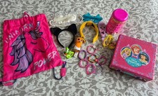 Random Girls Bundle -