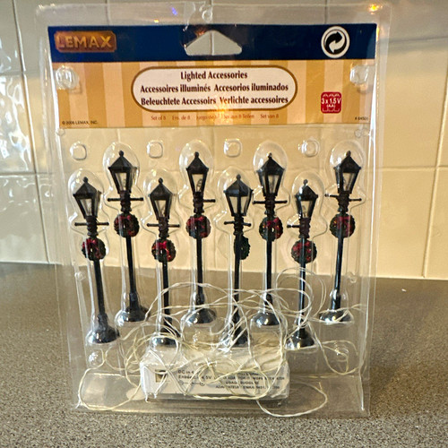 Lemax lighted accessories 8pc - lighted,