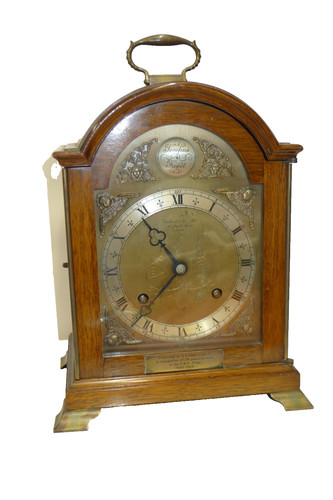 Elliott gong striking day - striking, 8-day