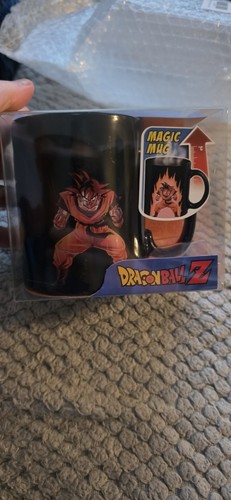 Dragon ball magic mug goku - dragon,