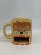 Novelty Cartoon Lion Mug With Biscuit Holder - Brand New 