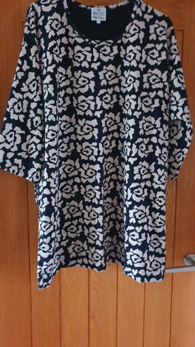 Masai women tunic - women's,