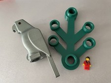 GIANT LEGO PARROT & BRANCH