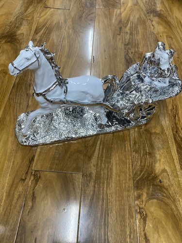 Horse carriage white - white, silver