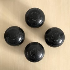 Almark Crusader Lawn Bowls Set