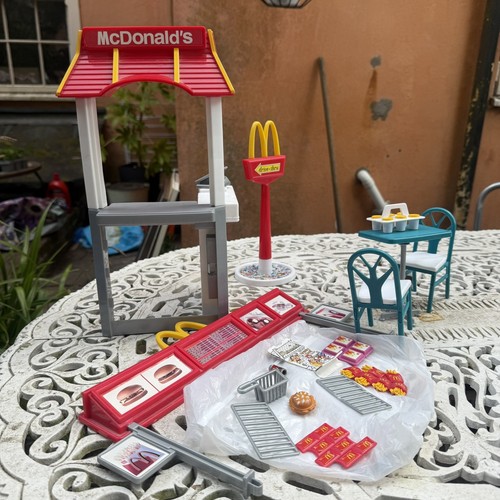 Barbie mcdonald playset - mcdonald’s,