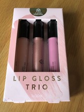 Boots A Little Something Lip