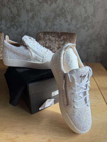 Genuine giuseppe zanotti