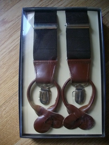 Vintage style button - &, y