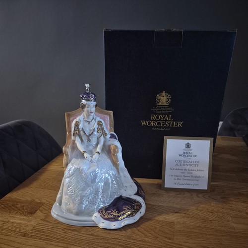 Royal worcester queen - royal,