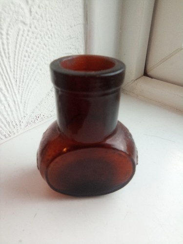 Old beach find tip bovril - tip, jar