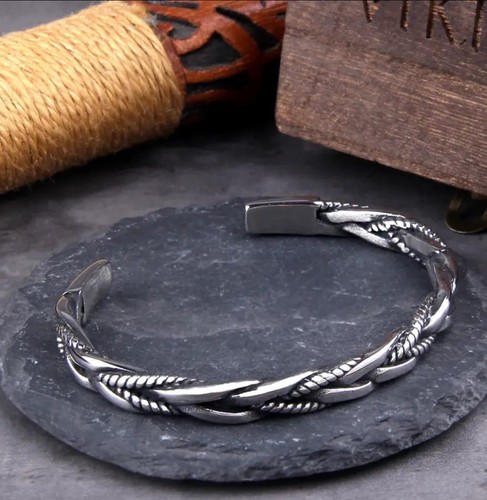 Twisted steel bangle - steel, bracelet