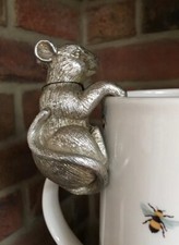 Parlane Platinum Silver Resin