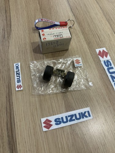 Suzuki gt250 rg125 nos - gt250,