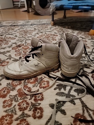 White gear women s size - gear, women's