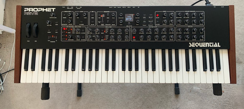Dave smith instruments - smith, /