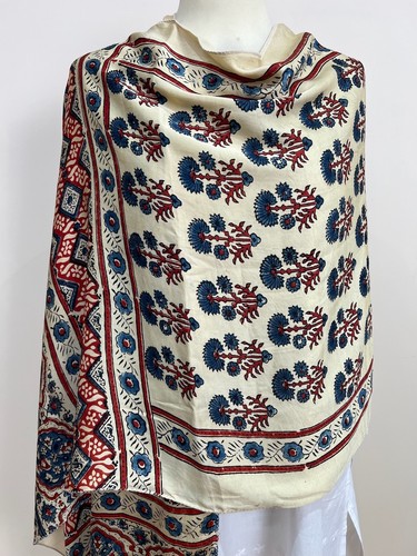 Ivory hand blocked natural - hand,
