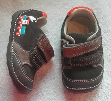 = Clarks boys Cruiser grey brown leather shoes train adj strap UK 2 G, EU 17.5 W