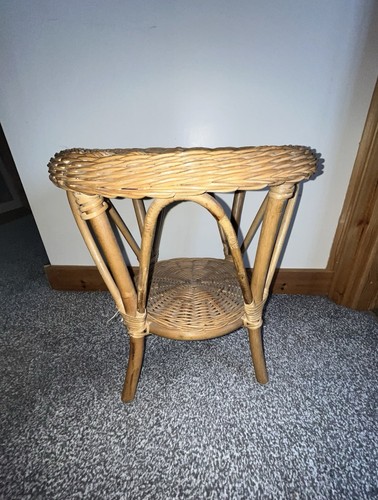 Vintage rattan side table - side,