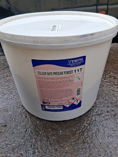 Zenith colour safe pre soak - safe,