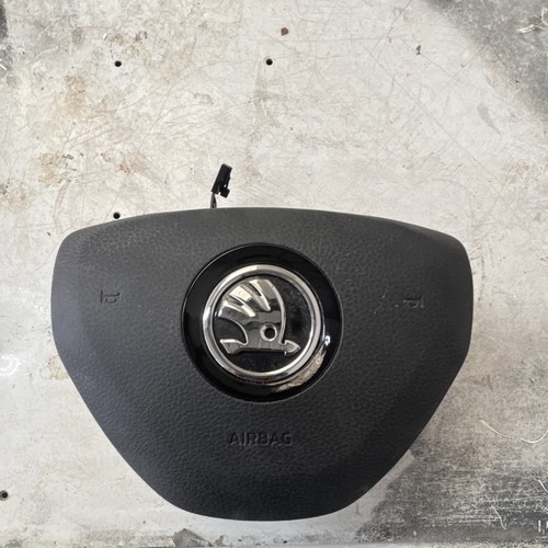 Skoda fabia steering wheel - skoda,