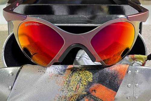 Oakley brain dead sub - oakley,