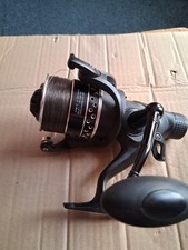 Diawa rg4000br spinning reel - a,