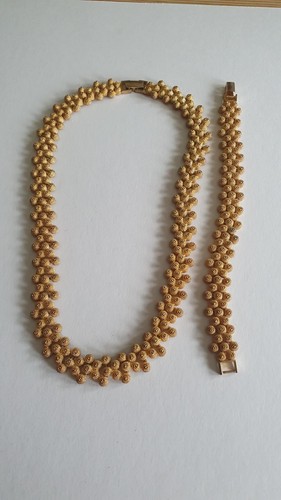 Rare vintage 1998 avon - rare,