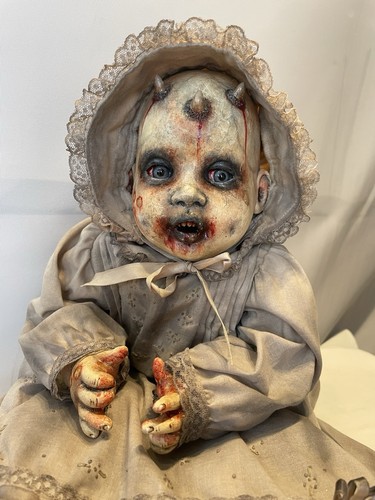 Ooak creepy horror porcelain - ooak,