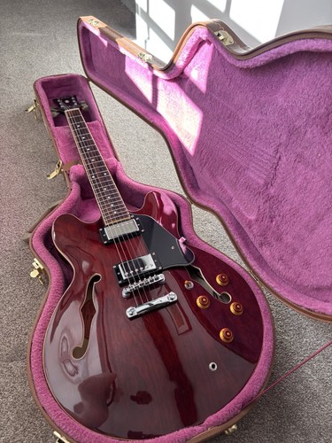 Tokai 335 style semi hollow - 335,