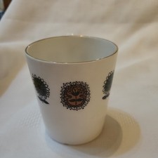 VTG RETRO ICONIC MAYFAIR BONE CHINA COFFEE /TEA cup