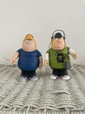 MEZCO TOYZ FAMILY GUY CHRIS GRIFFIN FIGUREs TOY EXCLUSIVE GREEN AND BLUE