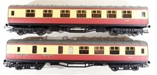 HORNBY (CHINA) 2 x SUPER DETAIL BR RED CREAM STANIER COACHES