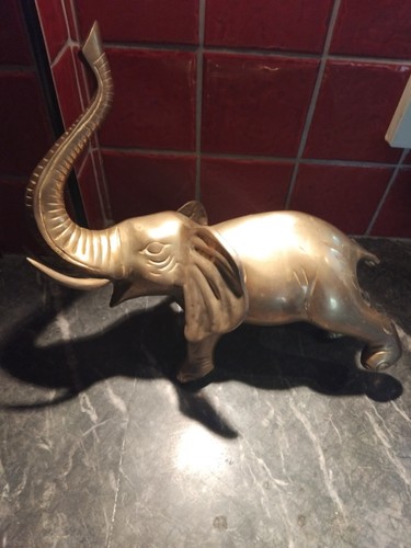 Brass elephant 11inch middle - brass,