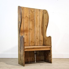Single Seat Pine Country Farmhouse Settle