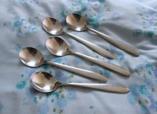 FIVE Quality Vintage Soup Spoons Table 18/10 Stainless Steel Classic I.G.L.
